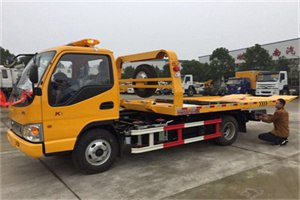 奎文哪里有拖车服务